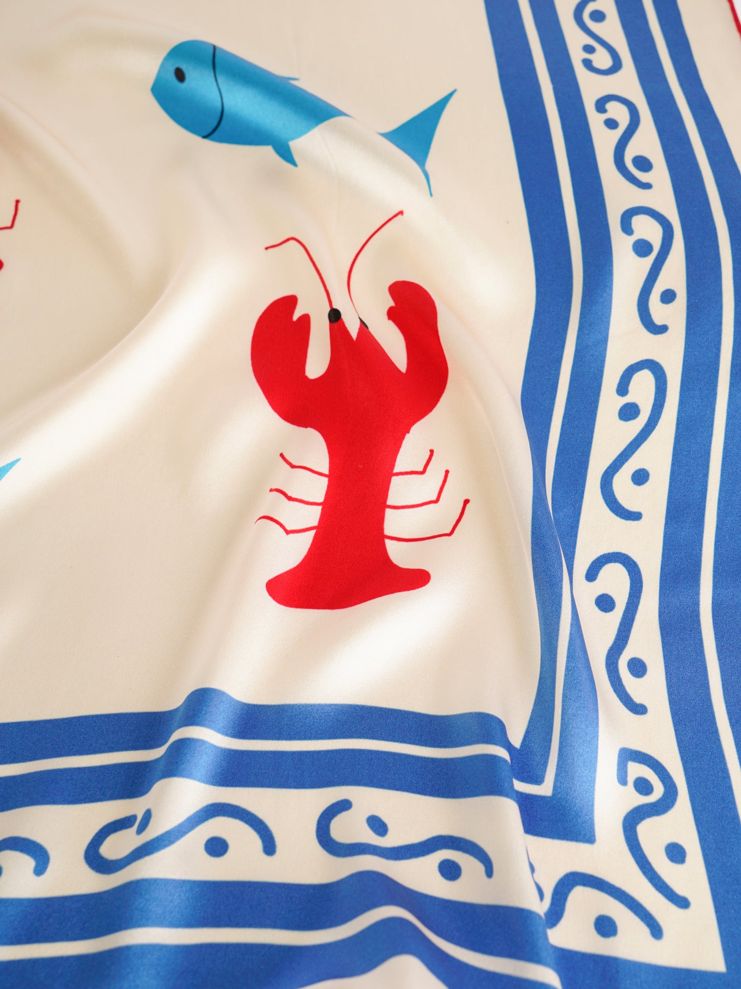 [Sea Friends] Scarves - Oriental Porcelain Blue Red