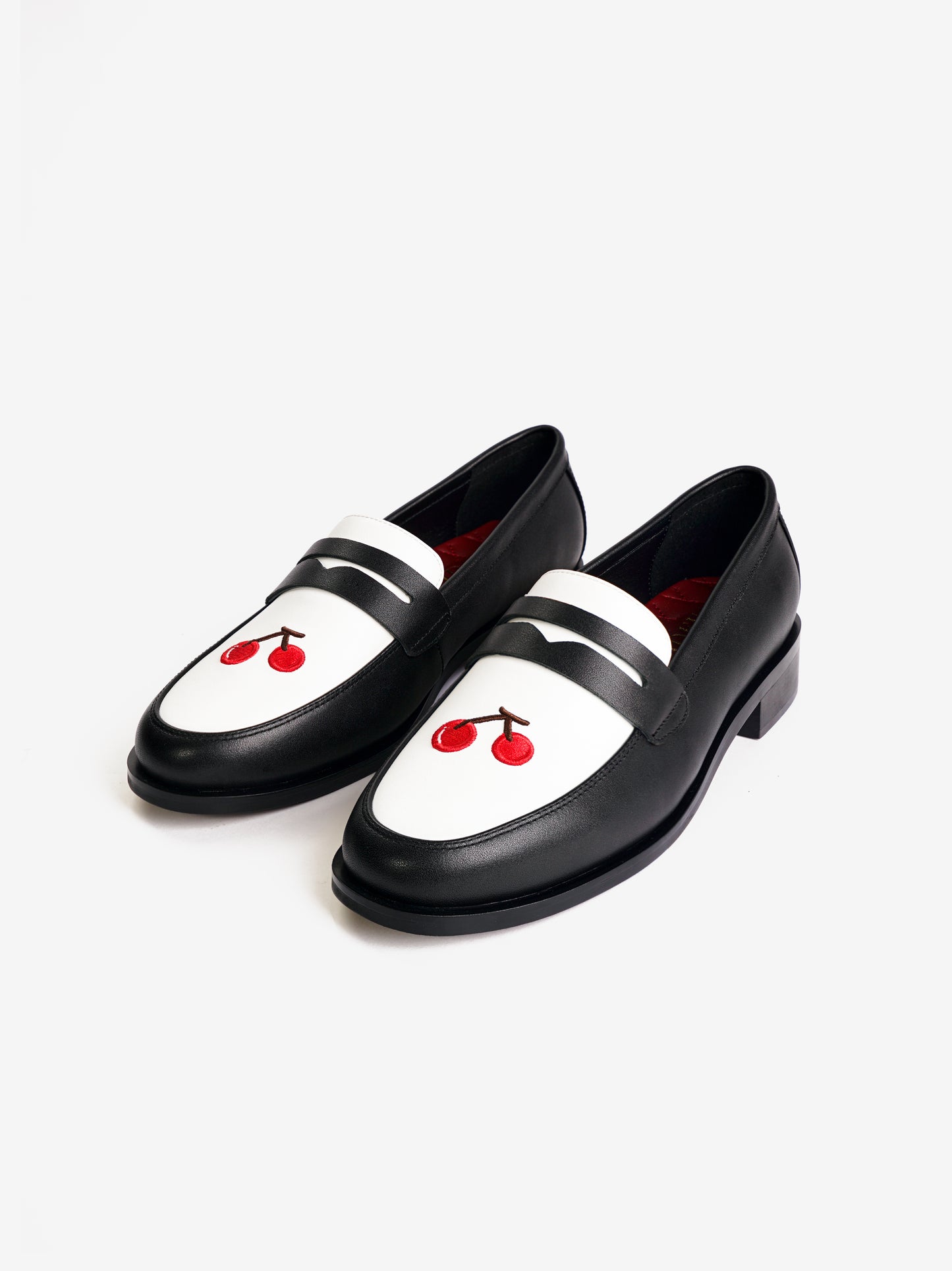 [Zoe Loafer-Cherry] Shoes - Black and white