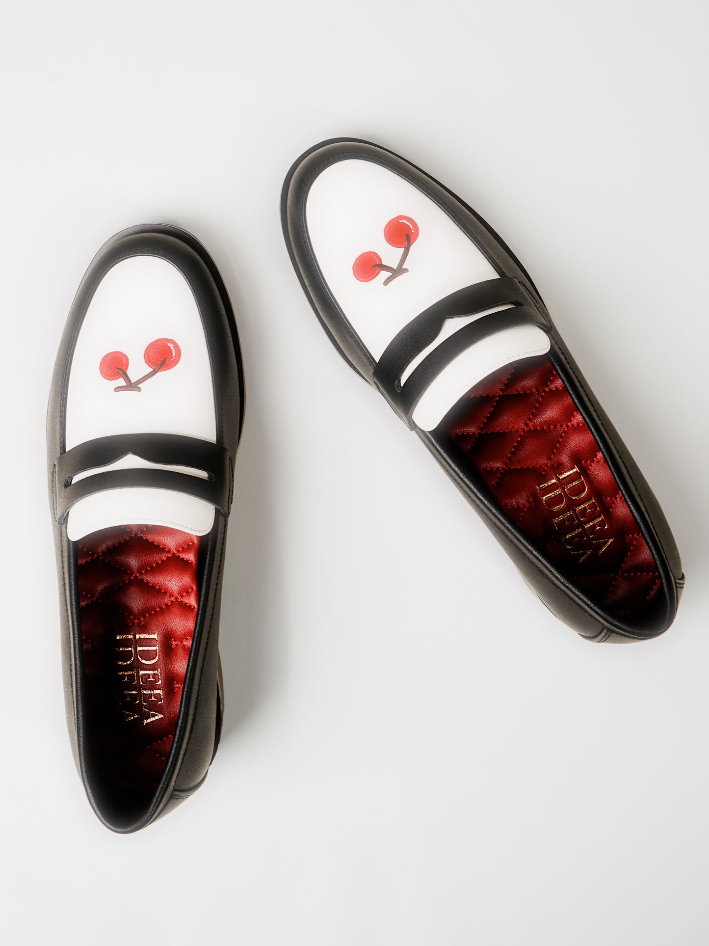 [Zoe Loafer-Cherry] Shoes - Black and white