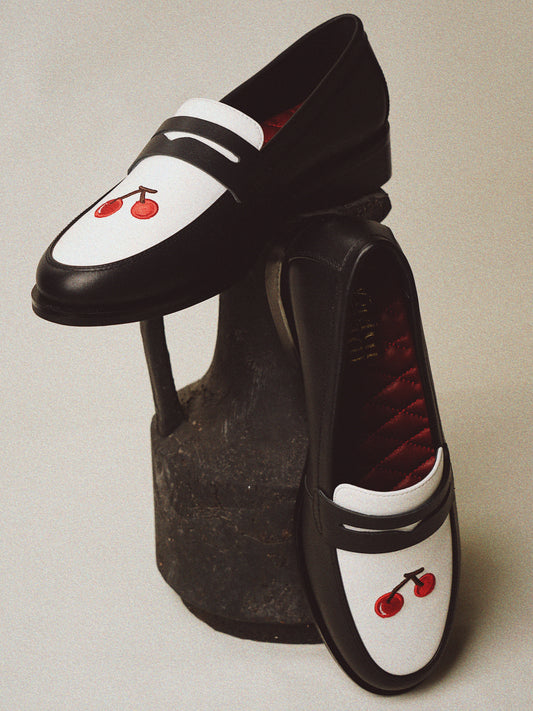 [Zoe Loafer-Cherry] Shoes - Black and white